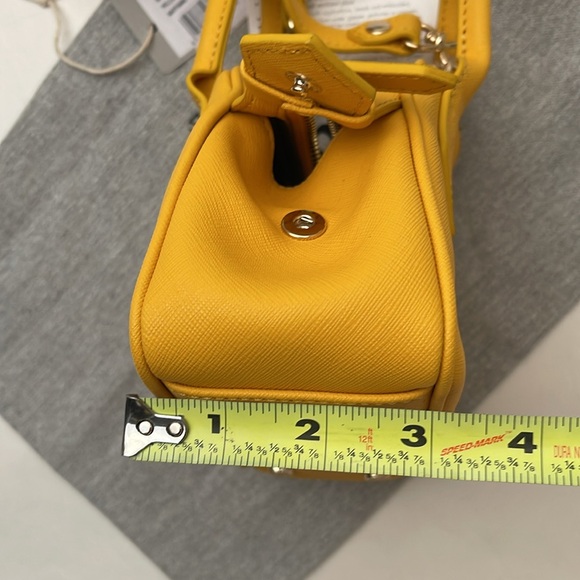 Vivienne Westwood BRAND NEW SAFFIANO MINI YASMIN YELLOW AW23 W Tag - Picture 14 of 17